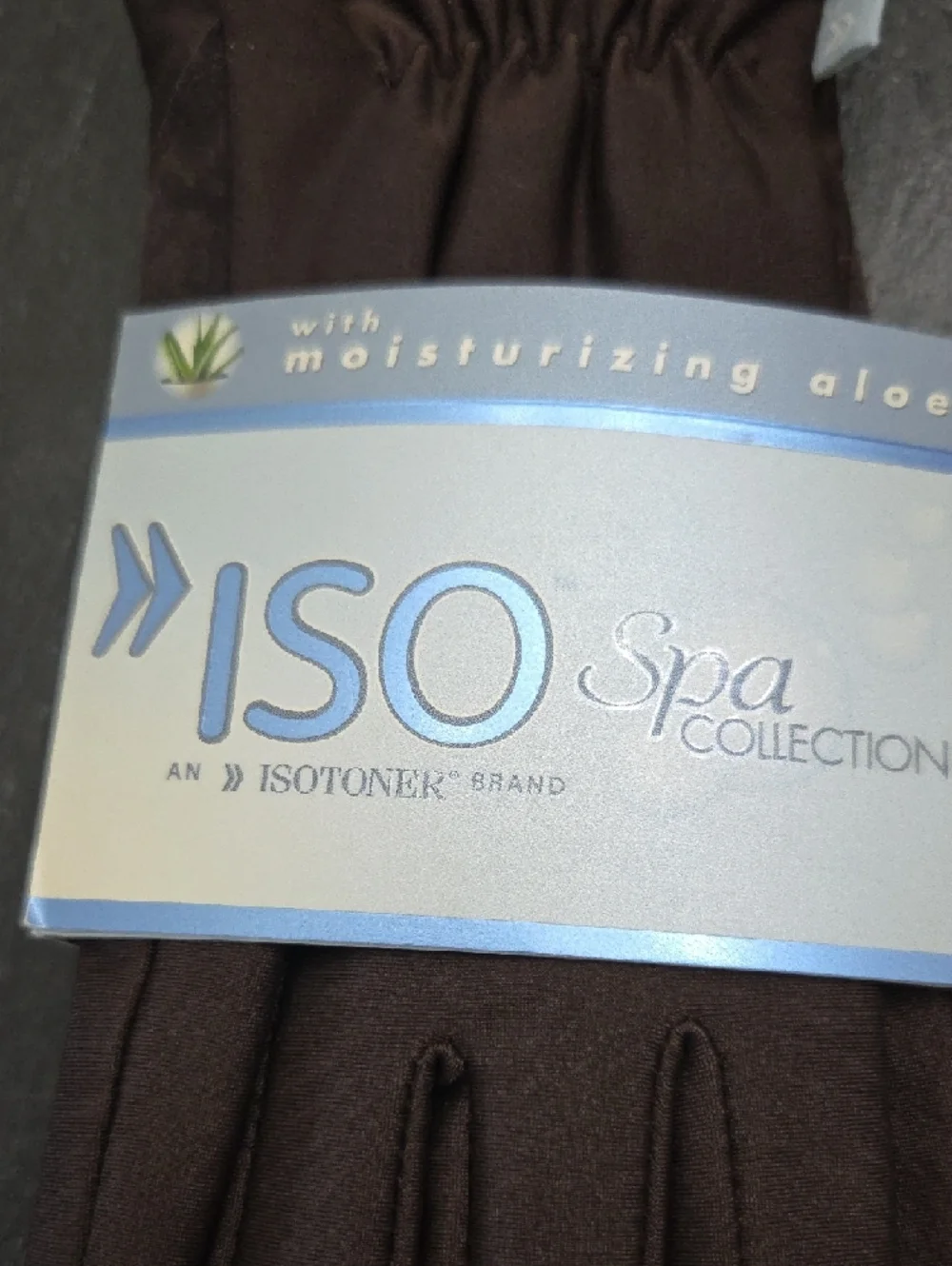 isotoner Brown Moisturizing Spa Gloves - Picture 2 of 4